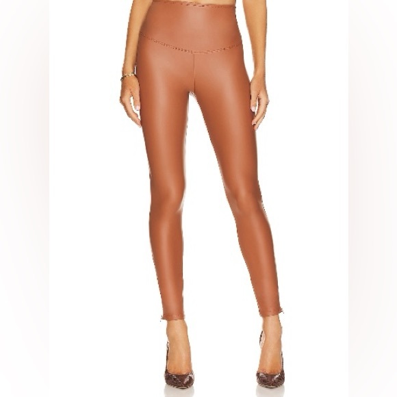 Yummie Faux Leather Leggings - Picture 6 of 6